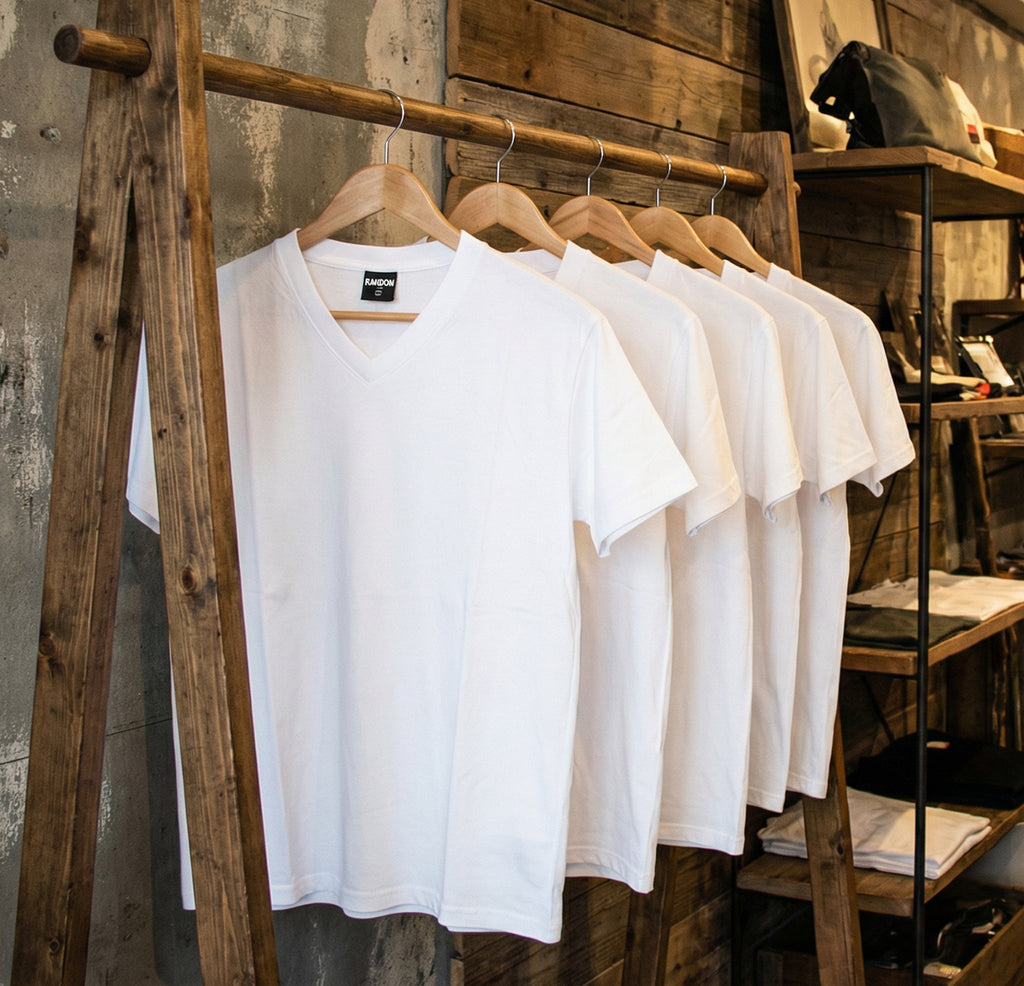 Remeras escote V